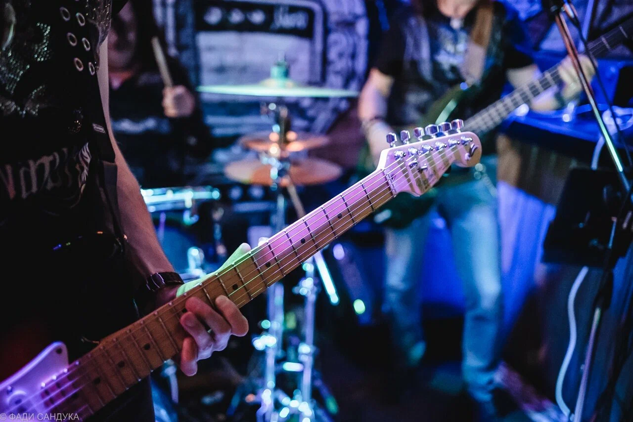 Let's Rock Bar